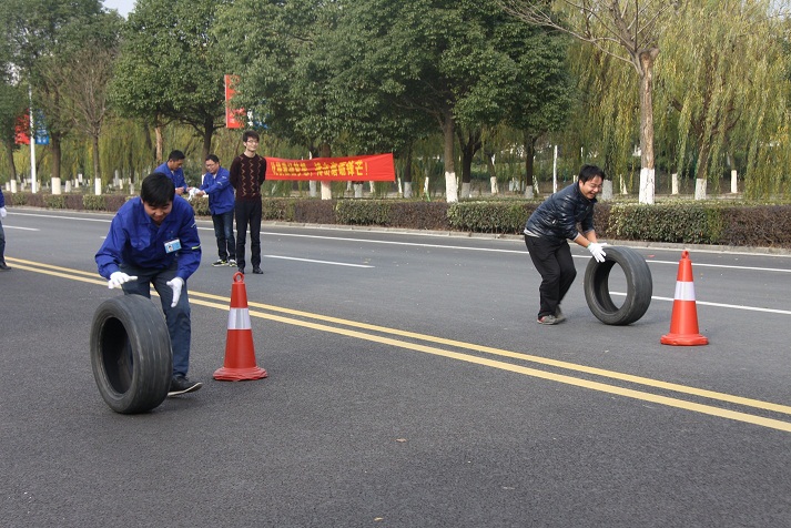 奔跑吧 兄弟！—记通鼎集团第八届“庆元旦、共健身”冬季长跑比赛